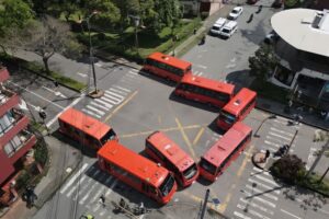 Lee más sobre el artículo Autoridades de Ibagué instalan Puesto de Mando Unificado por paro de busetas