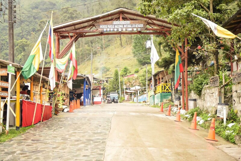 Lee más sobre el artículo Certificaron nuevamente el Cañón del Combeima como destino turístico sostenible