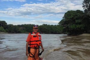 Lee más sobre el artículo Continúa la búsqueda del menor de 13 años que se ahogó en el río Magdalena en Flandes