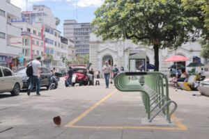 Lee más sobre el artículo Alcaldía de Ibagué adjudicó licitación que pondrá en marcha el sistema público de bicicletas