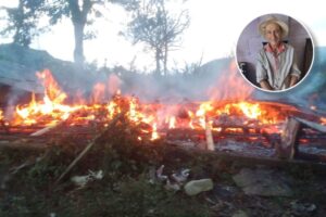 Lee más sobre el artículo ¡Tristeza! Don Jesús lo perdió todo tras incendiarse su casa en Villahermosa