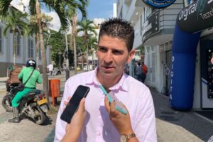 Lee más sobre el artículo “Haremos un esfuerzo grande para contratar todas las rutas de transporte escolar”: Alcalde de Herveo
