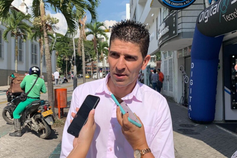 Lee más sobre el artículo “Haremos un esfuerzo grande para contratar todas las rutas de transporte escolar”: Alcalde de Herveo