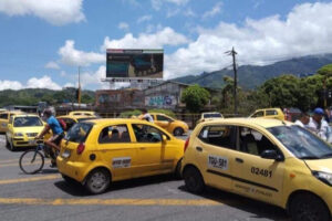 Lee más sobre el artículo ¡Pilas! Ibagué se suma al paro nacional de taxistas
