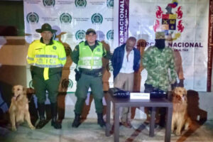 Lee más sobre el artículo Lo capturaron en Cajamarca por transportar marihuana en un bus de servicio público