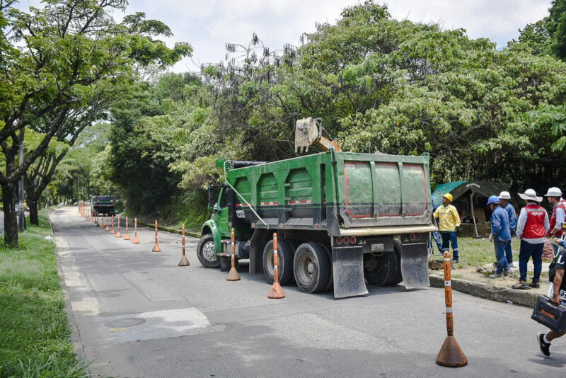 En este momento estás viendo Por pavimentación, se recomienda buscar vías alternas y evitar transitar por la Ambalá