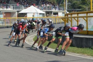 Lee más sobre el artículo Cerca de 500 deportistas participaron en la válida de patinaje que se realizó en Ibagué