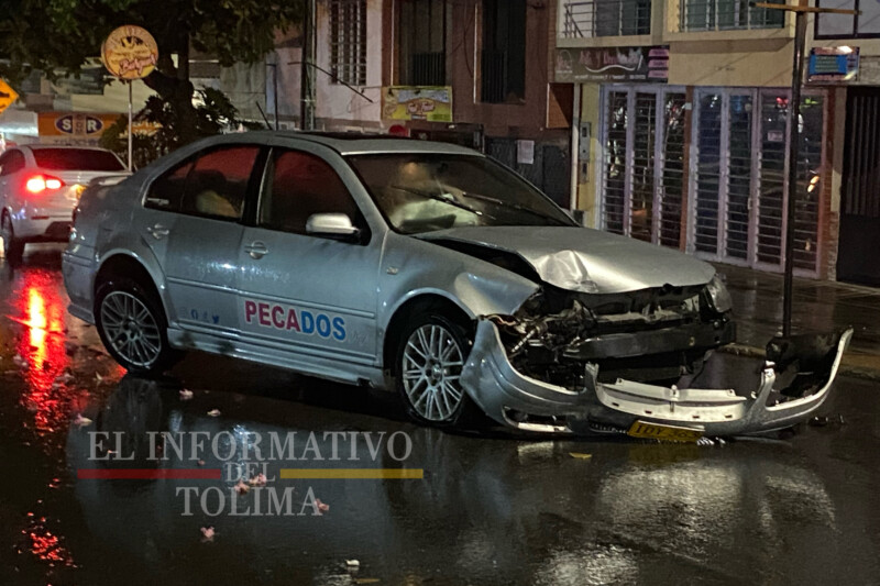 Lee más sobre el artículo Tres heridos dejó accidente en la avenida Ambalá de Ibagué