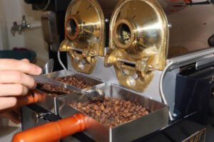 Lee más sobre el artículo Gobernación del Tolima invierte en el fortalecimiento de la caficultura para jóvenes productores
