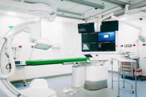 Lee más sobre el artículo Este miércoles empezará a funcionar el servicio de hemodinamia en el Hospital Federico Lleras