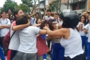 Lee más sobre el artículo Personería de Ibagué rechaza pelea de estudiantes de la I.E. Alfonso Palacio Rudas