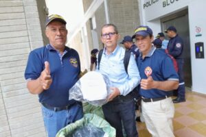 Lee más sobre el artículo Bomberos de 10 municipios del Tolima recibieron dotación de uniformes