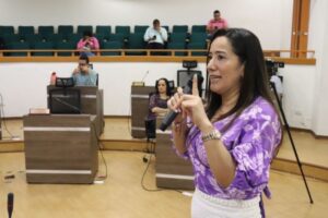 Lee más sobre el artículo Diputados le ‘jalaron las orejas’ a la secretaria de Infraestructura del Tolima