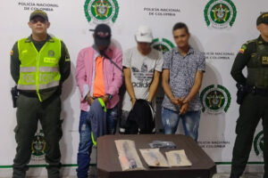 Lee más sobre el artículo Delincuentes fueron capturados por hurtar un celular en zona céntrica de Ibagué
