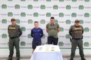 Lee más sobre el artículo Cayeron delincuentes dedicados al ‘cambiazo’ de tarjetas en Ibagué