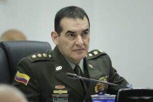 Lee más sobre el artículo El general (r) William Salamanca es el nuevo director de la Policía Nacional