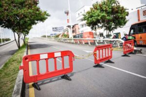 Lee más sobre el artículo Hoy se habilita nuevamente el paso vehicular por el puente del Éxito