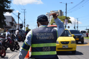Lee más sobre el artículo ¡Pilas ibaguereño! Vía al Aeropuerto Perales estará cerrada por evento de ciclismo