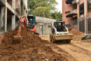 Lee más sobre el artículo Reinició la obra del colegio Joaquín París, en la comuna Cuatro de Ibagué