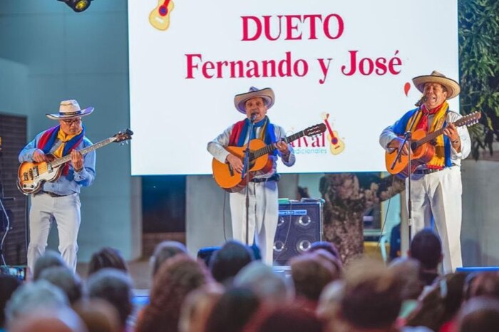 Lee más sobre el artículo Con broche de oro cerró el ‘Festival de Duetos Tradicionales Ibagué Ciudad Creativa’