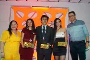 Lee más sobre el artículo Gobernación del Tolima premió a jóvenes talentos del territorio