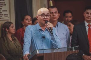 Lee más sobre el artículo “No haremos una oposición rastrera”: concejal Jorge Bolívar