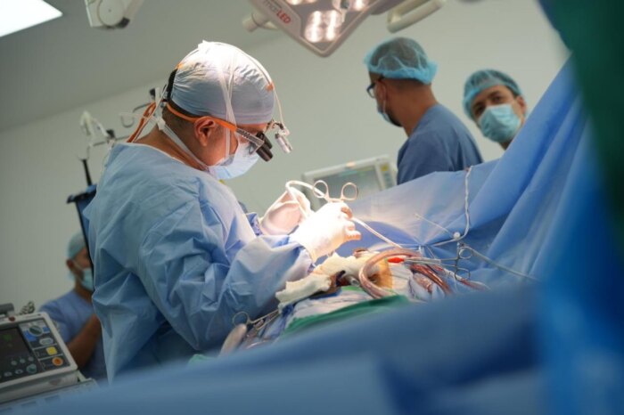 Lee más sobre el artículo Hospital Federico Lleras Acosta realizó con éxito la primera cirugía a corazón abierto