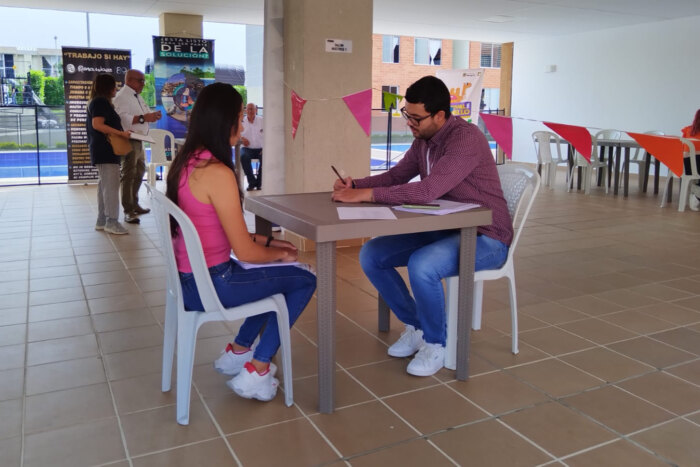 Lee más sobre el artículo ¡Éxito total! Más de 200 personas asistieron al segundo ‘Miércoles del Camello’ en Ibagué