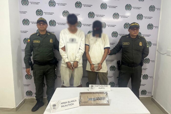 Lee más sobre el artículo Dos jóvenes fueron capturados por hurtarle el celular a un adulto mayor en Ibagué
