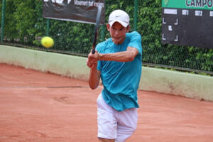 Lee más sobre el artículo Empezó con éxito el Torneo ITF – COSAT Copa AEROSPORT I ‘Ibagué para Todos’