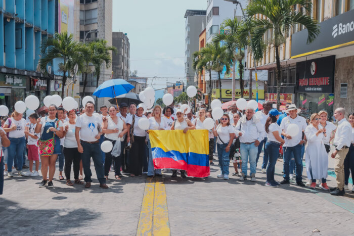 Lee más sobre el artículo Ibaguereños marcharon en el Día de Memoria de Víctimas del Conflicto Armado en Colombia