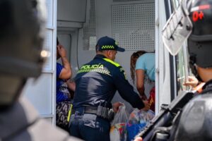 Lee más sobre el artículo 140 privados de la libertad han sido trasladados de la Permanente Central de Ibagué a la cárcel de Picaleña
