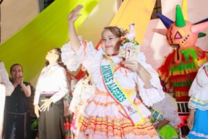 Lee más sobre el artículo Esmeralda Abello es la nueva embajadora del Encuentro Folclórico Municipal de Personas Mayores