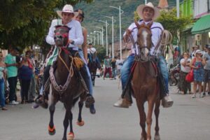 Lee más sobre el artículo Procuraduría indaga presunto maltrato animal en cabalgata que se realizó en Venadillo