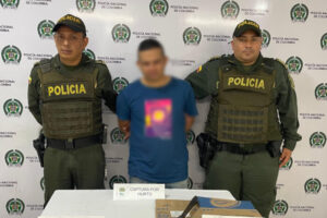 Lee más sobre el artículo Capturaron a un hombre por hurto y tráfico de estupefacientes tras accidentarse en Ibagué