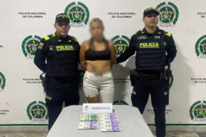 Lee más sobre el artículo Capturaron a mujer con más de 500 mil pesos en billetes falsos en Ibagué