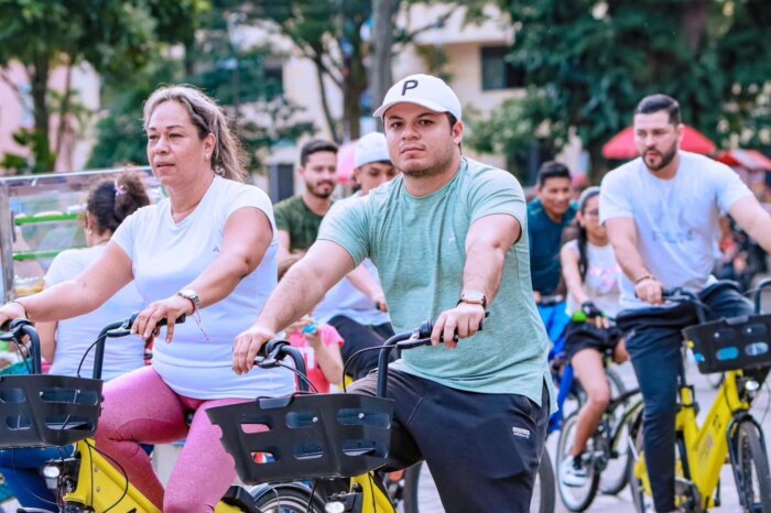 Lee más sobre el artículo Con un ciclopaseo se dio apertura a la Semana de la Juventud en Ibagué
