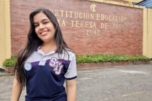 Lee más sobre el artículo Estudiante ibaguereña gana beca para intercambio cultural en Estados Unidos