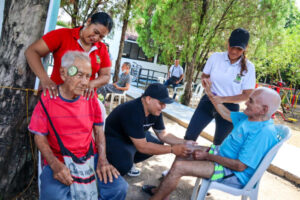 Lee más sobre el artículo Alcaldía de El Espinal celebró el Día del Adulto Mayor con jornada de integración