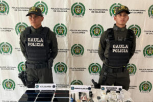 Lee más sobre el artículo ¡Duro golpe a la extorsión! Autoridades allanaron 69 celdas en la cárcel de Picaleña