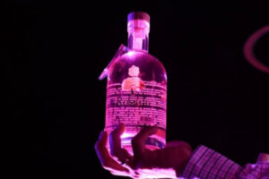 Lee más sobre el artículo Aguardiente Rosado del Tolima obtuvo medalla en el New York World Spirits Competition 2024