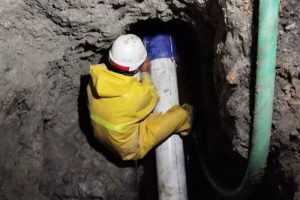 Lee más sobre el artículo IBAL atendió daño en la línea de conducción entre el tanque La 29 y Mirolindo
