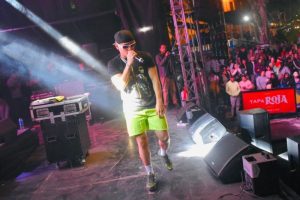 Lee más sobre el artículo Aguardiente Tapa Roja reconquista el municipio de Fresno, patrocinando el Festival del Norte 