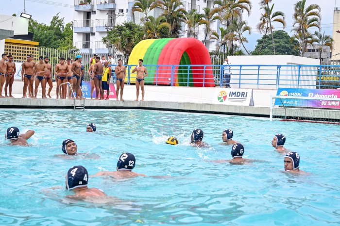 Lee más sobre el artículo Luego de casi 10 años, la Alcaldía de Ibagué pone en funcionamiento la piscina de clavados de la 42