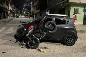 Lee más sobre el artículo Accidente de tránsito cobró la vida de una mujer esta madrugada en Ibagué
