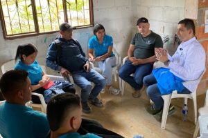 Lee más sobre el artículo Beneficiarios del proyecto Cafés Varietales de Ataco fortalecen conocimientos empresariales