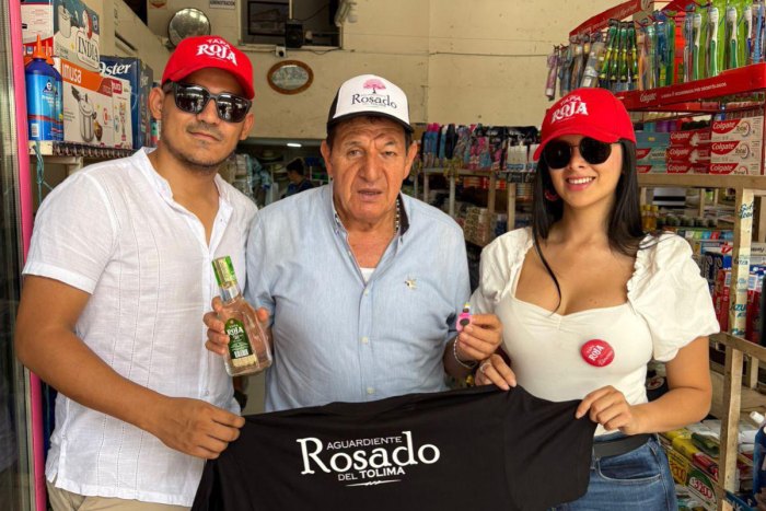 Lee más sobre el artículo El municipio de Prado se viste de fiesta con Aguardiente Tapa Roja