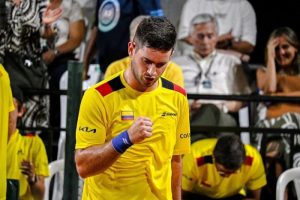 Lee más sobre el artículo Selección Colombia de Tenis venció a Barbados por la Copa Davis 2025 en Ibagué