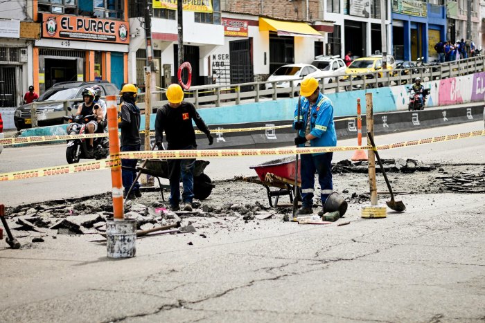 En este momento estás viendo La ‘Ambulancia Vial’ superó los 1.100 huecos tapados en lo que va del 2025