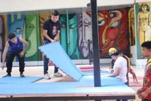 Lee más sobre el artículo Inició la instalación del cuadrilátero para la Copa América de Boxeo Ibagué 2025